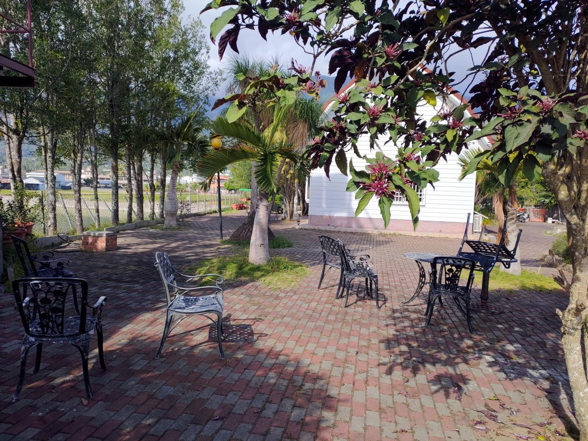 Pleasure Leisure Villa Guanshan Bagian luar foto